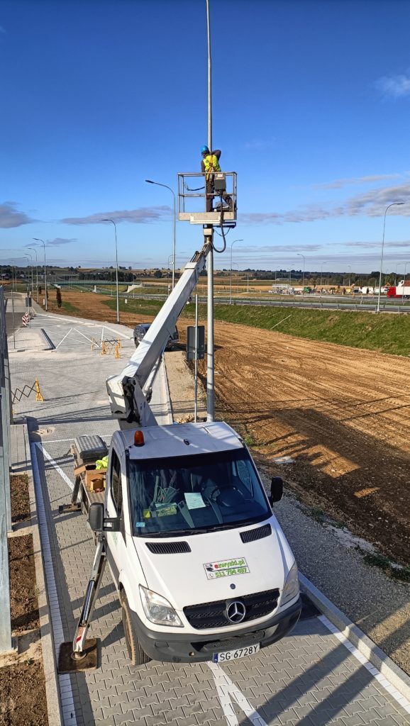 Zwyżka MOP Widoma – prace na trasie S7 na północy Krakowa